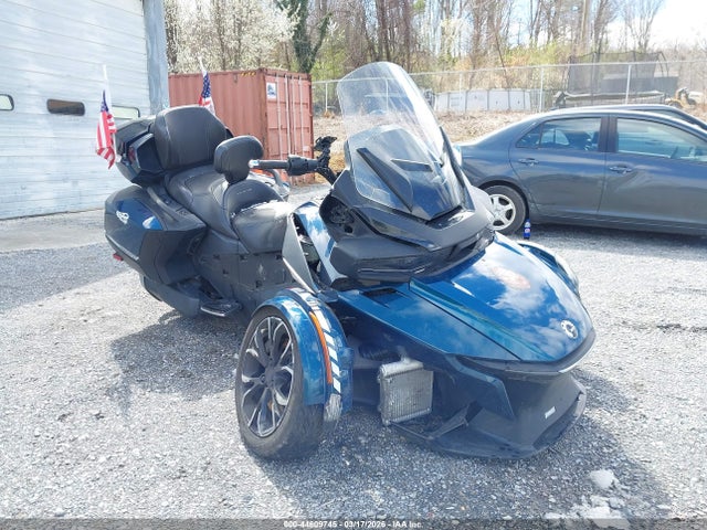 Salvage Can-Am Spyder Roadster Image
