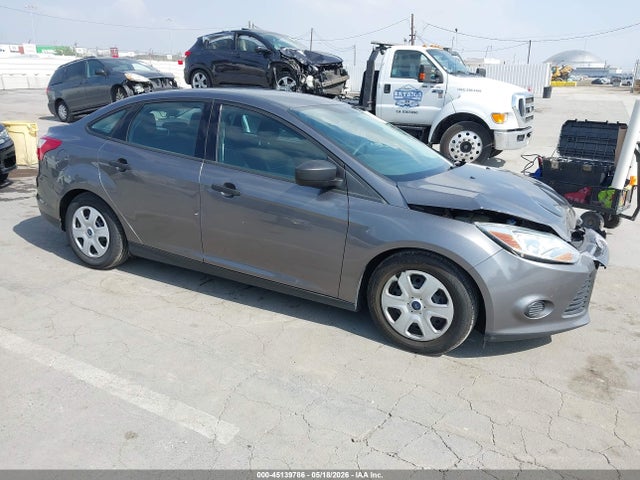 Salvage Ford Focus Image