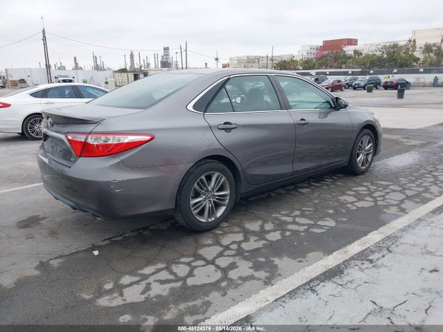 Toyota Camry Se