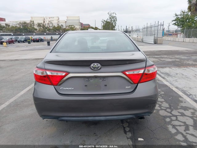 Toyota Camry Se