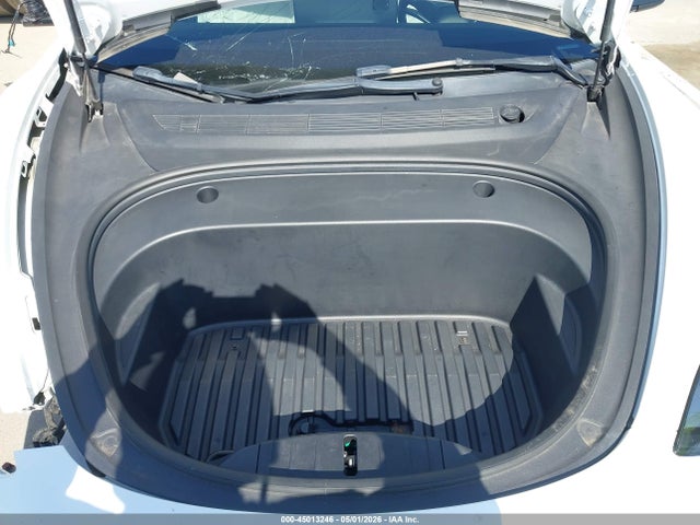 Tesla Model 3 Rear-wheel Drive
