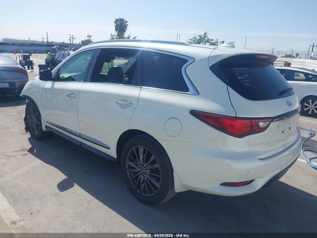 INFINITI Qx Luxe