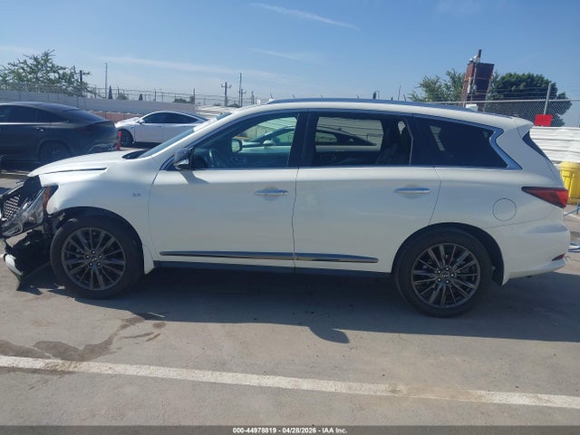 INFINITI Qx Luxe