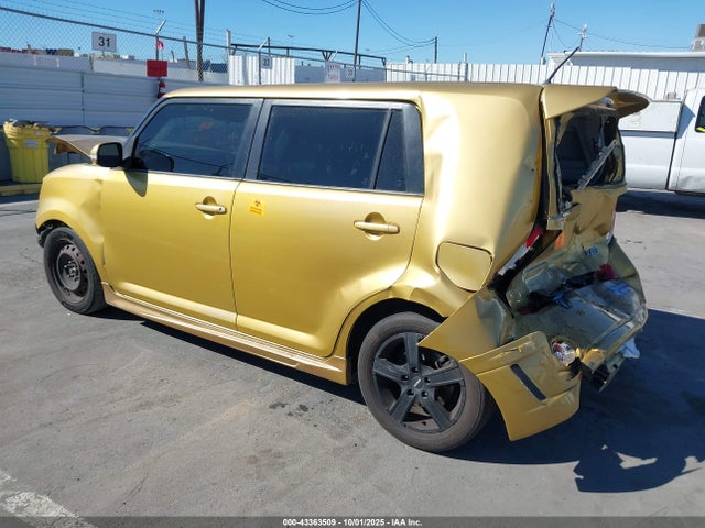 Scion xB