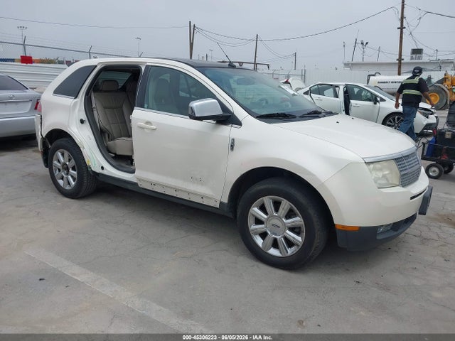 Salvage Lincoln MKX Image