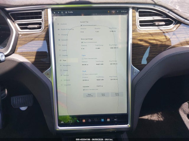 Tesla Model S P85