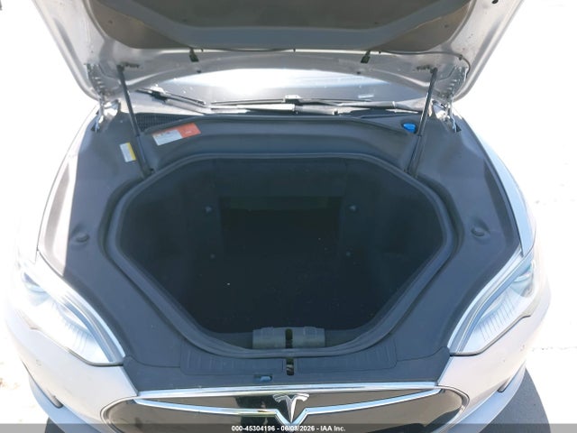 Tesla Model S P85