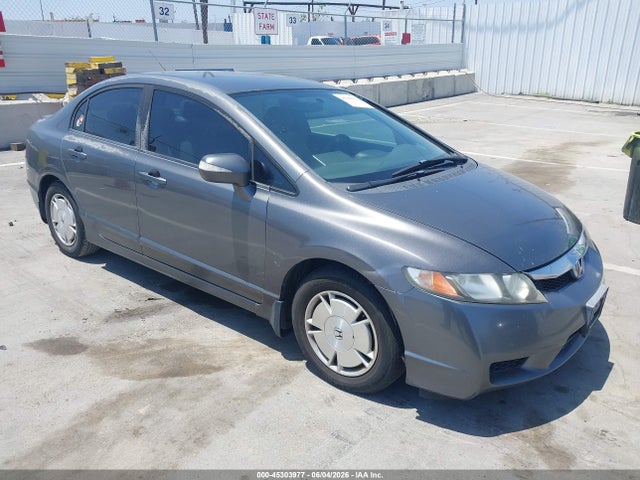 Salvage Honda Civic Image
