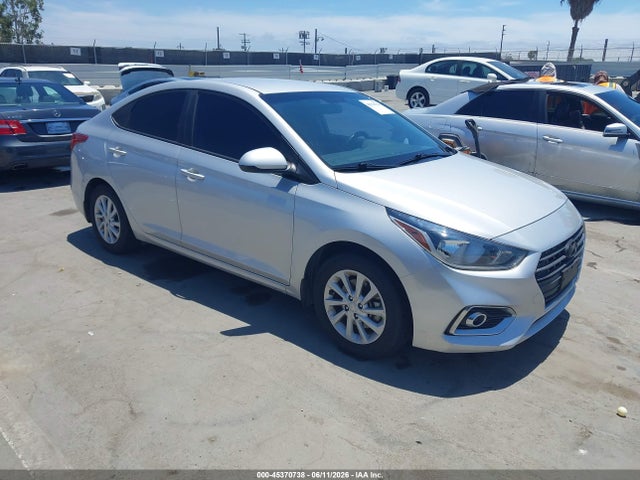 Salvage Hyundai ACCENT Image