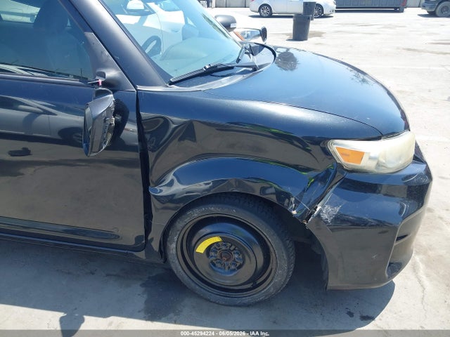 Scion xB
