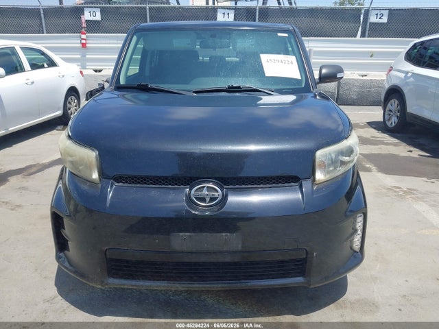 Scion xB