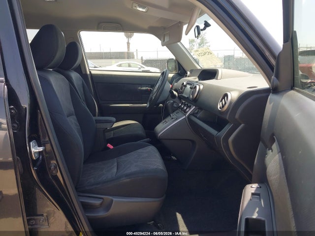 Scion xB
