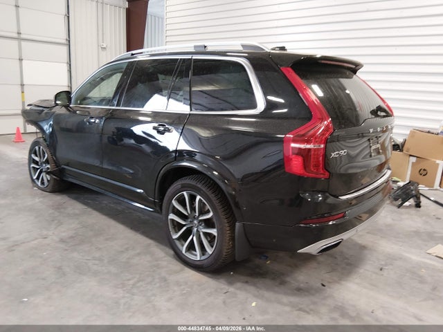 Volvo XC90 T6 Momentum