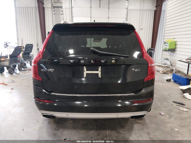 Volvo XC90 T6 Momentum