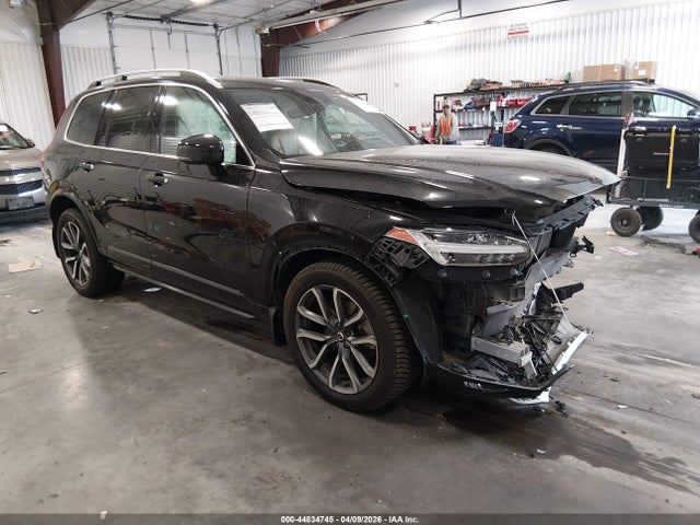 Salvage Volvo XC90 Image