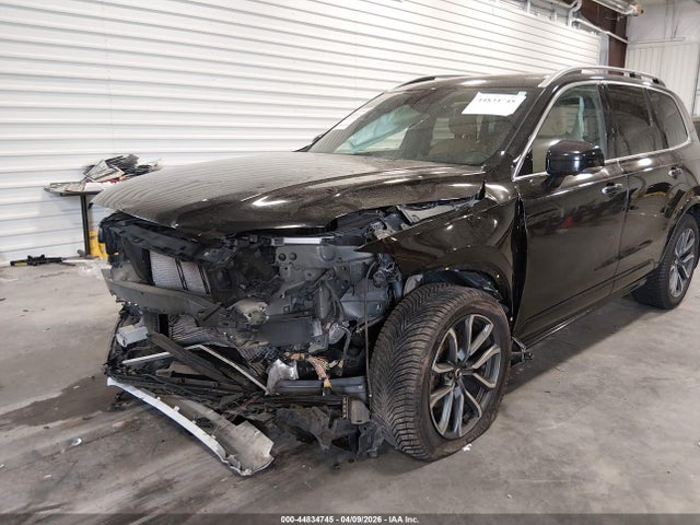 Volvo XC90 T6 Momentum