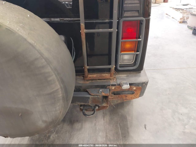 HUMMER H2