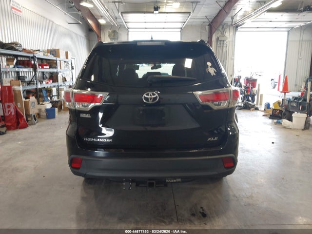 Toyota Highlander Xle V6