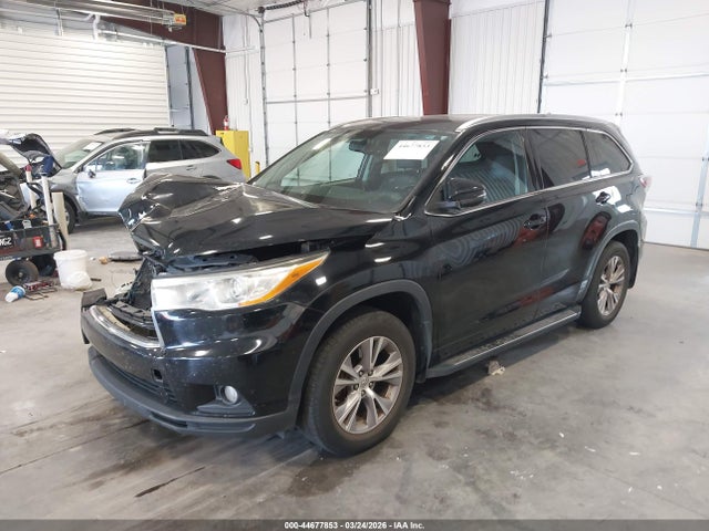 Toyota Highlander Xle V6