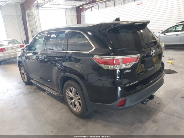 Toyota Highlander Xle V6