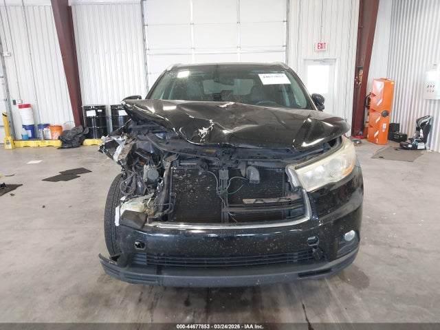 Toyota Highlander Xle V6