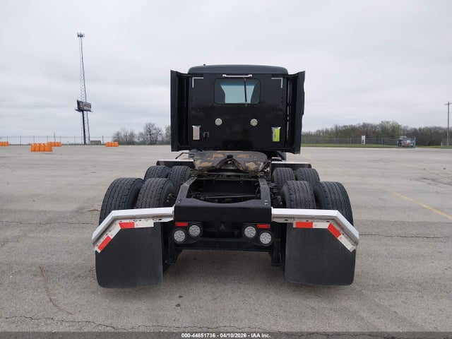 Peterbilt 579