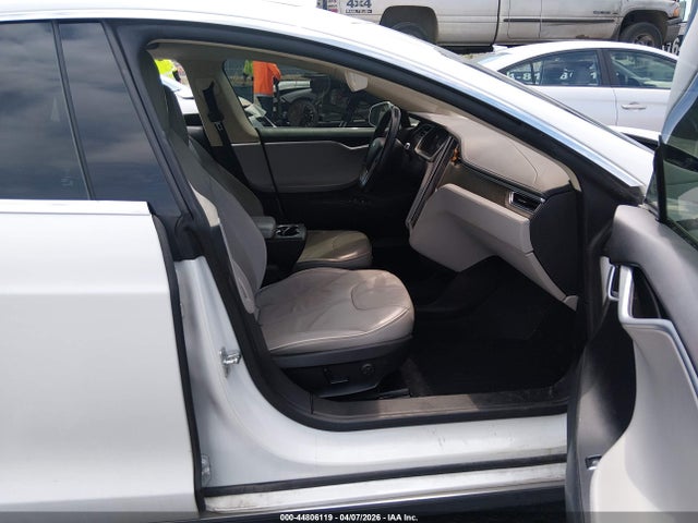 Tesla Model S Performance
