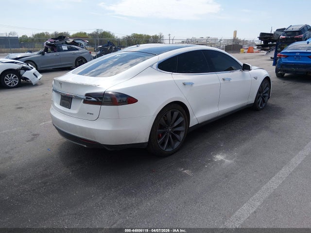 Tesla Model S Performance
