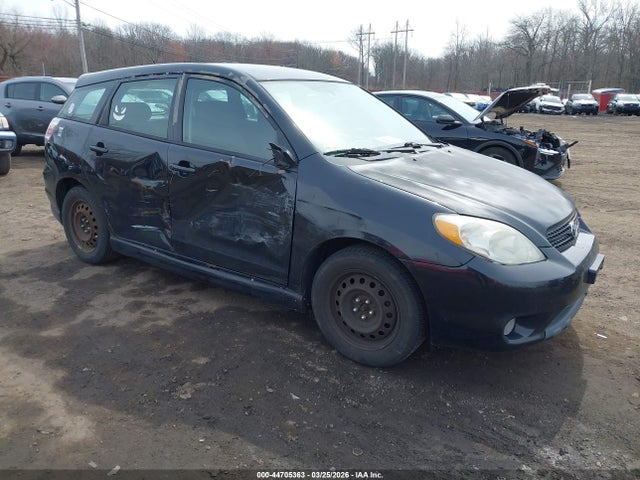 Salvage Toyota Matrix Image