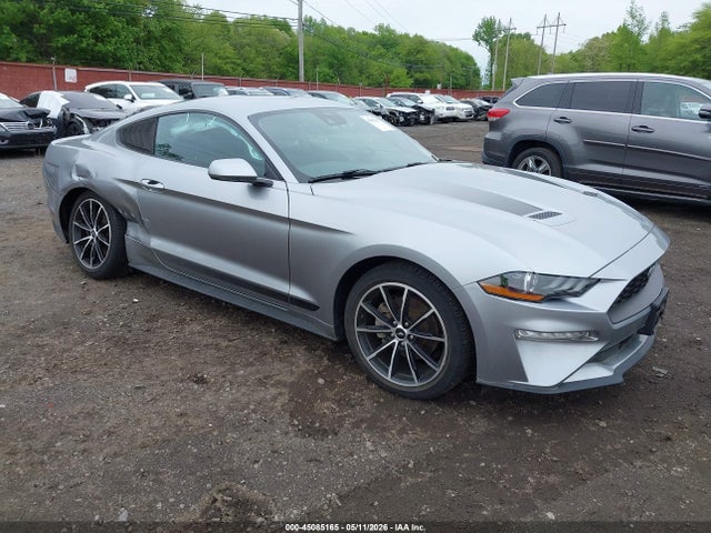 Salvage Ford Mustang Image