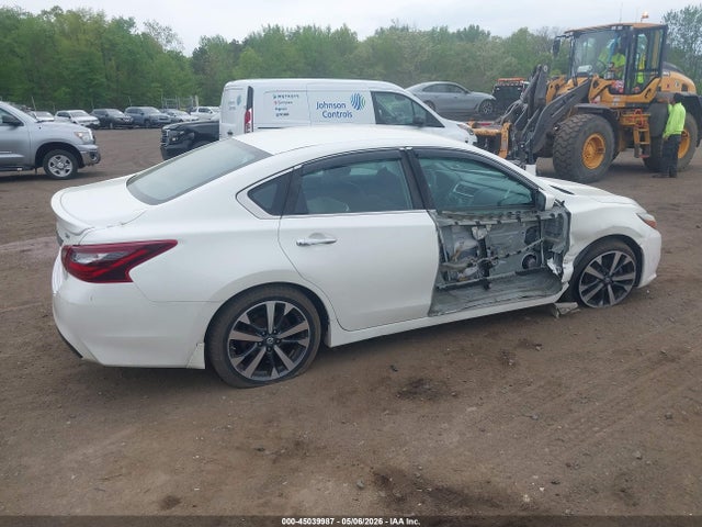 Nissan Altima 2.5 Sr
