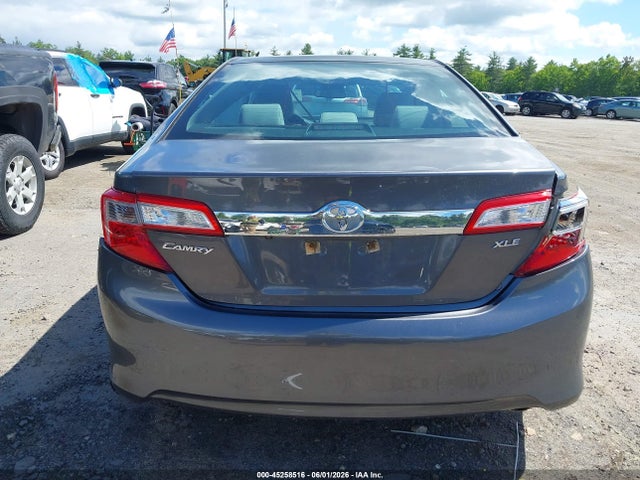 Toyota Camry Xle