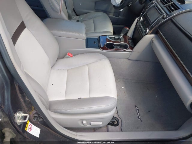 Toyota Camry Xle