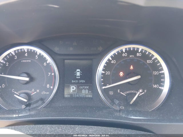 Toyota Highlander Le V6
