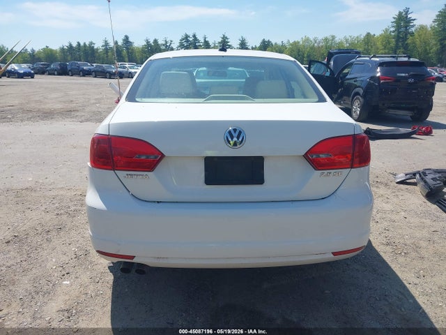 Volkswagen Jetta 2.5l Se