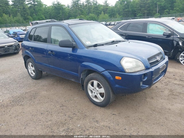 Salvage Hyundai TUCSON Image