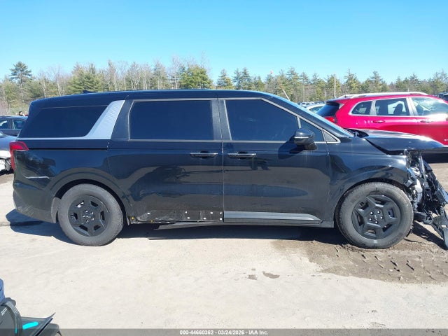 Kia Carnival Lxs