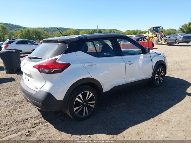 Nissan Kicks Sv
