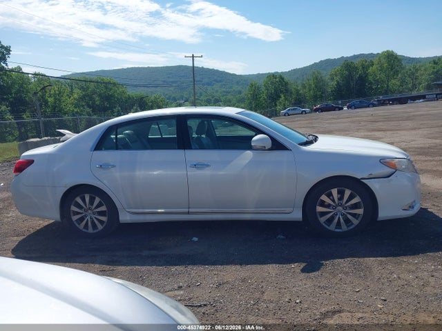 Toyota Avalon Limited
