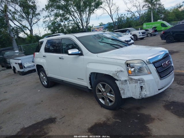 Salvage GMC Terrain Image