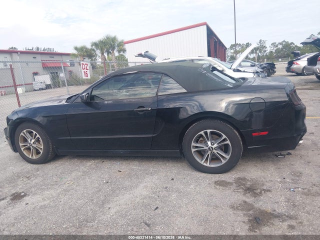 Ford Mustang V6 Premium