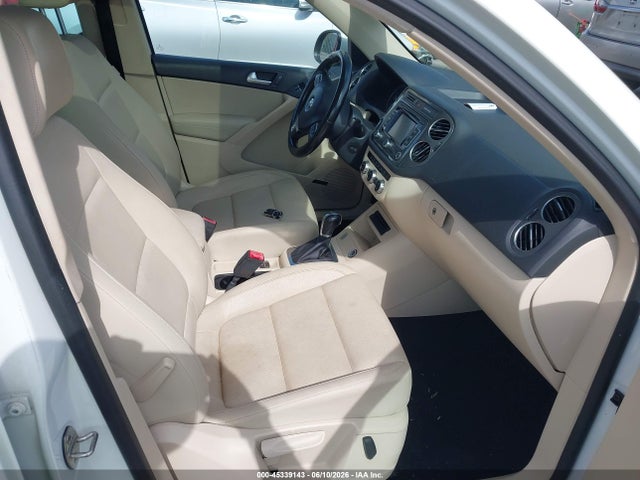 Volkswagen Tiguan Sel