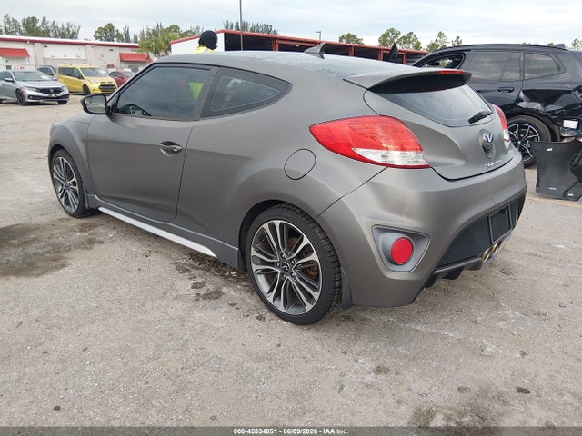 Hyundai VELOSTER Turbo
