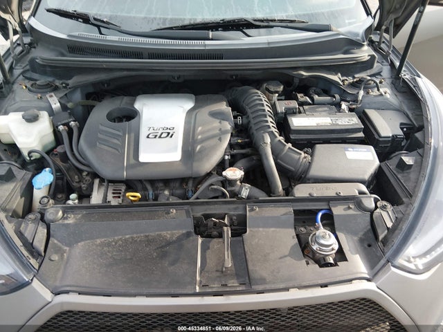 Hyundai VELOSTER Turbo