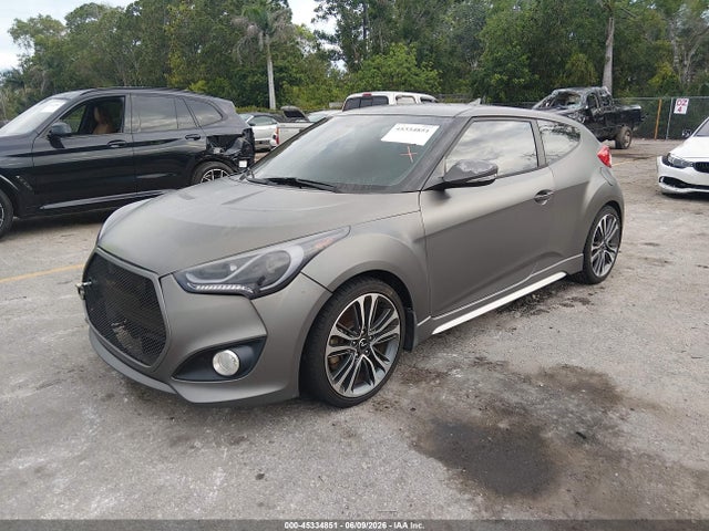 Hyundai VELOSTER Turbo