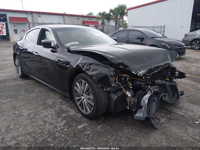 Salvage Maserati Ghibli Image