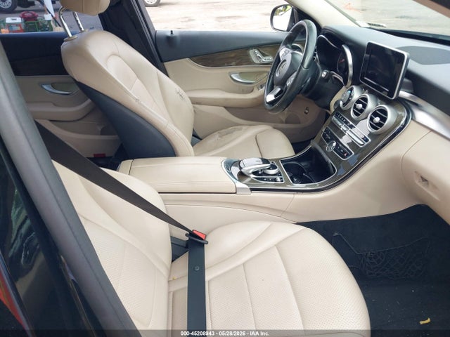 Mercedes-Benz C-Class 4matic