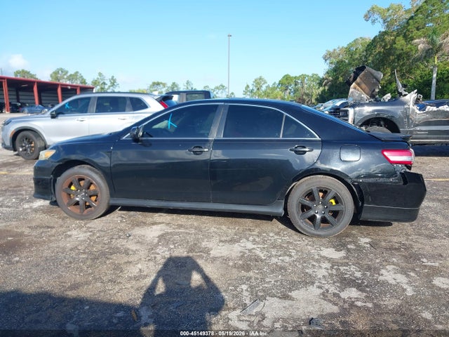 Toyota Camry Se V6
