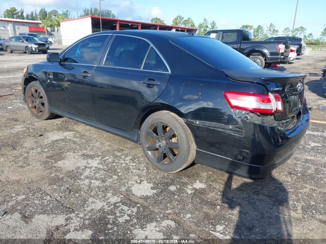 Toyota Camry Se V6