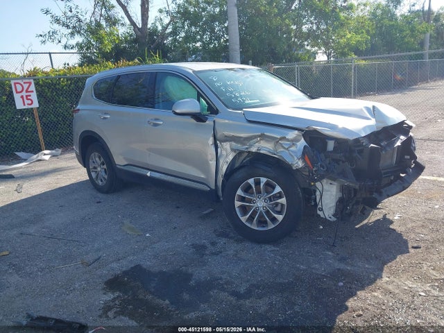 Salvage Hyundai SANTA FE Image
